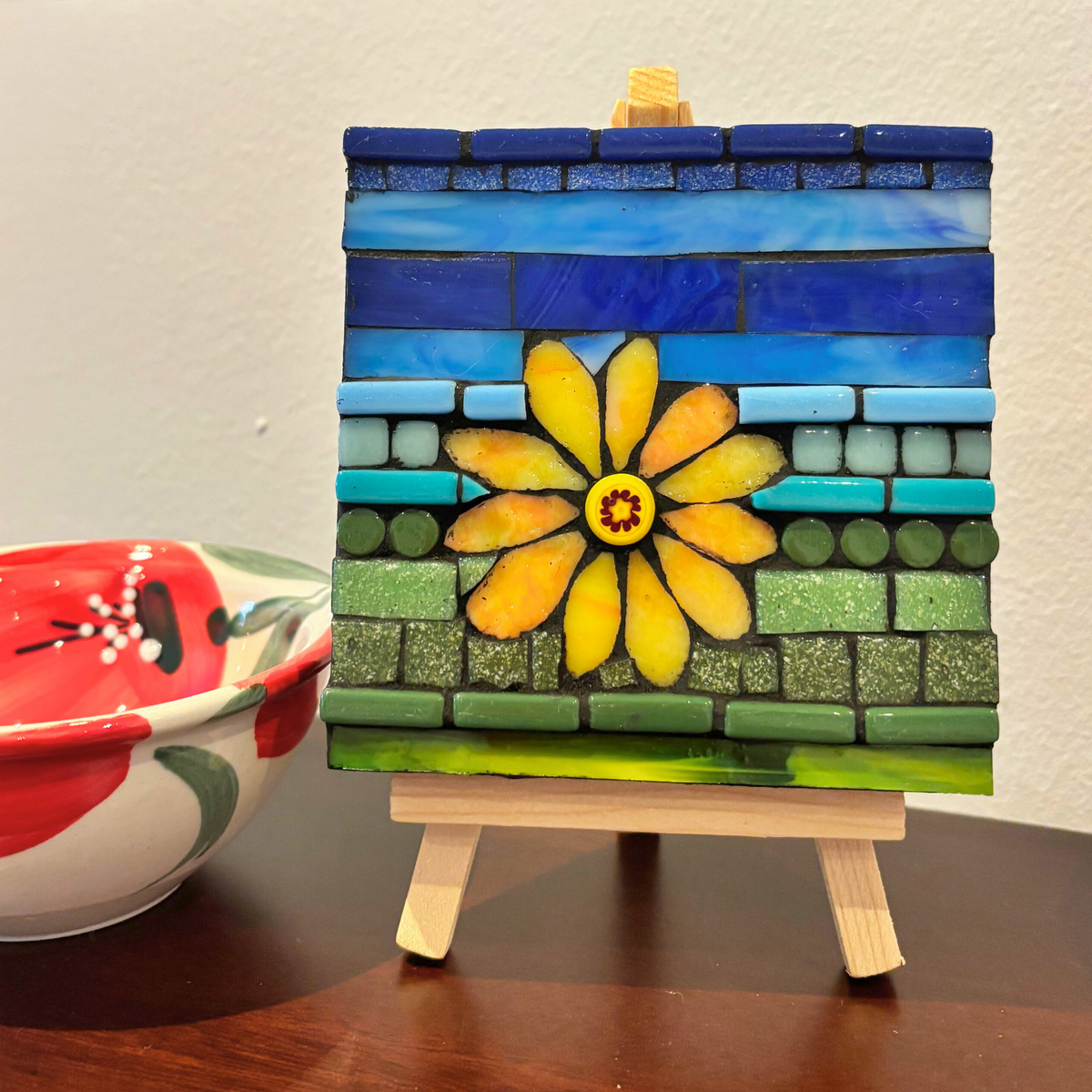 Sunshine Bloom Mosaic – Glass & Ceramic Art