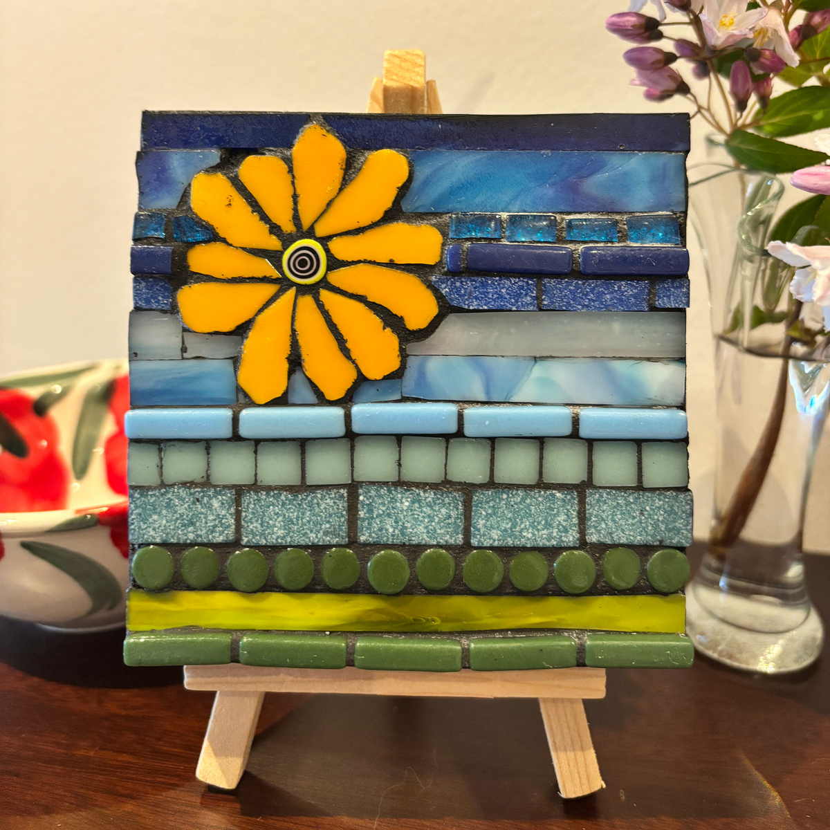 Sunny Pop – Glass & Ceramic Mosaic Art