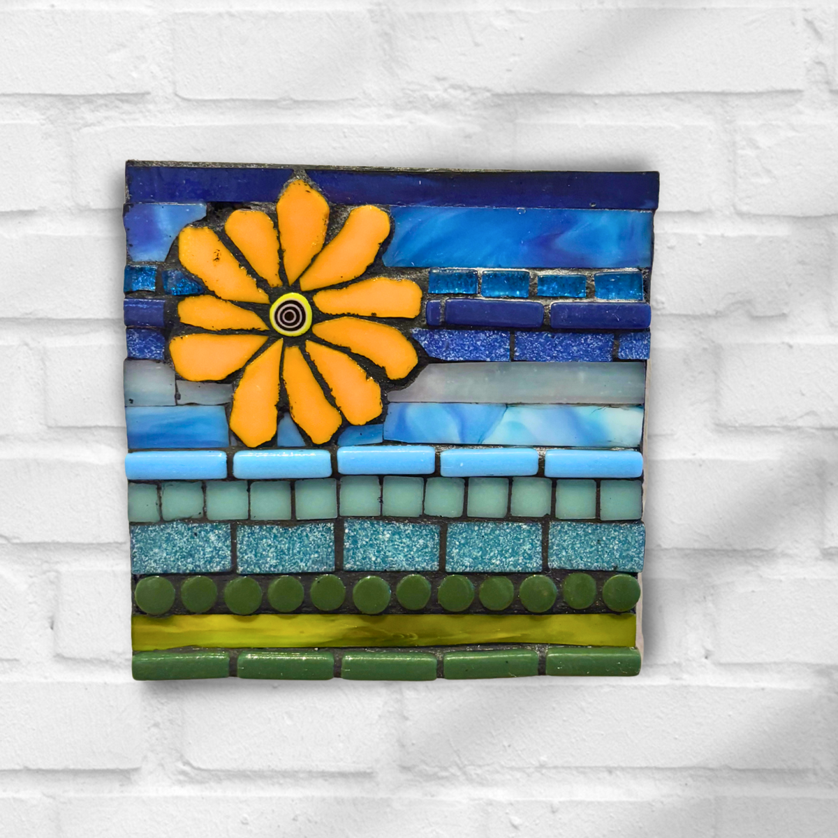 Sunny Pop – Glass & Ceramic Mosaic Art